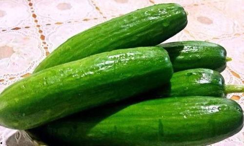 吃一天的小瓜能减肥吗视频,一天一瓜，轻松瘦身秘诀